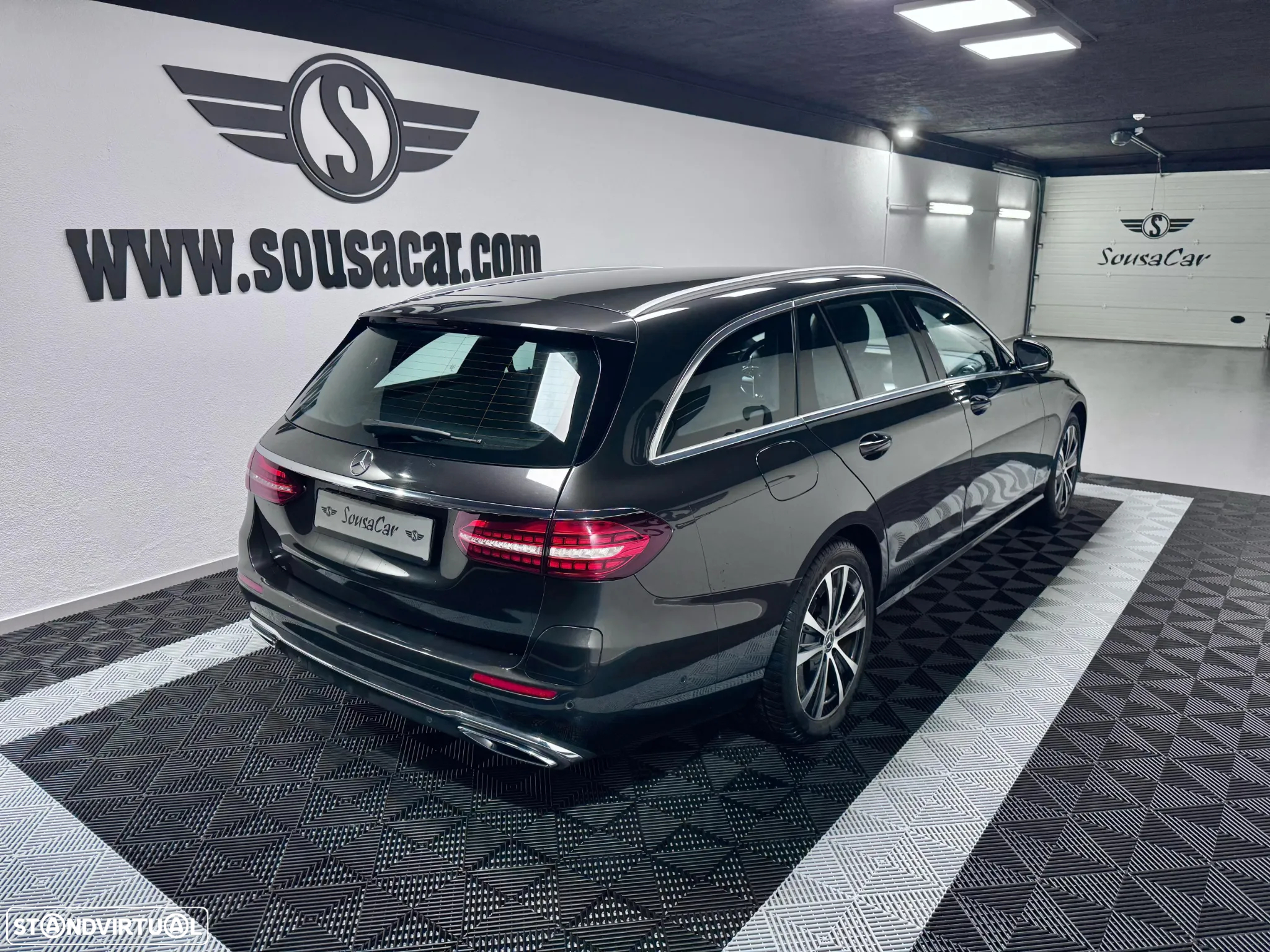 Mercedes-Benz E 300 de Avantgarde - 3