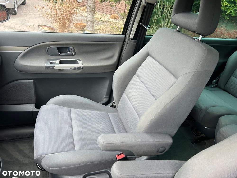 Volkswagen Sharan 1.9 TDI Family - 17