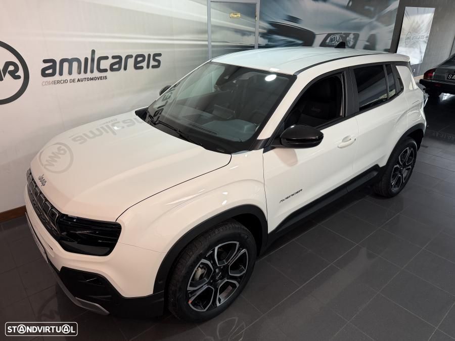 Jeep Avenger 1.2 GSE T3 Summit - 4