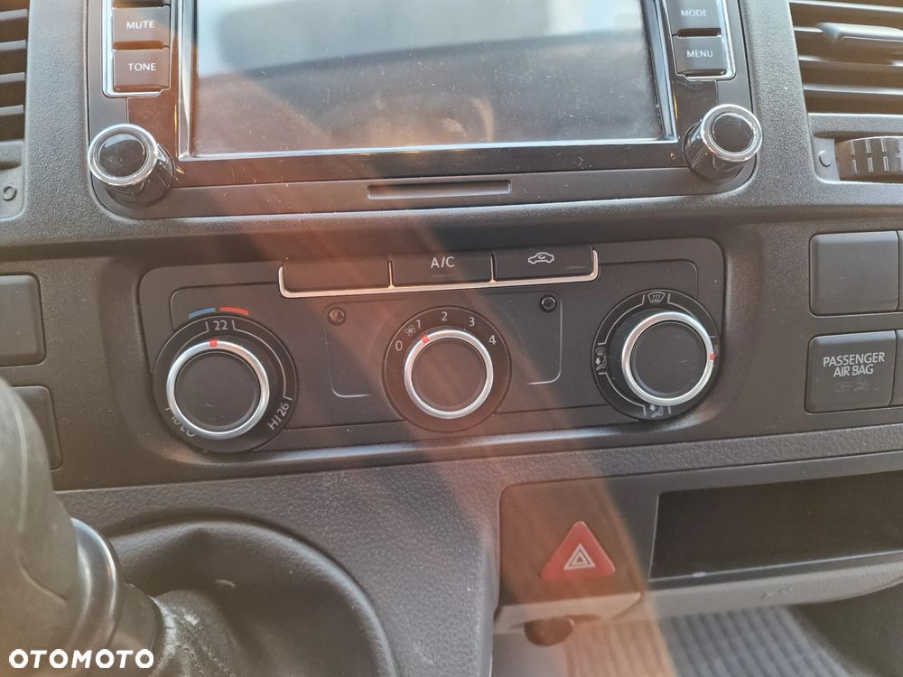 Volkswagen Transporter T5 - 10