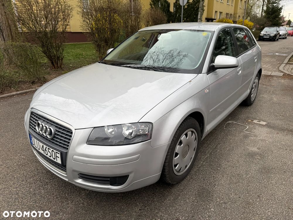 Audi A3 Sportback 1.6 Attraction - 1