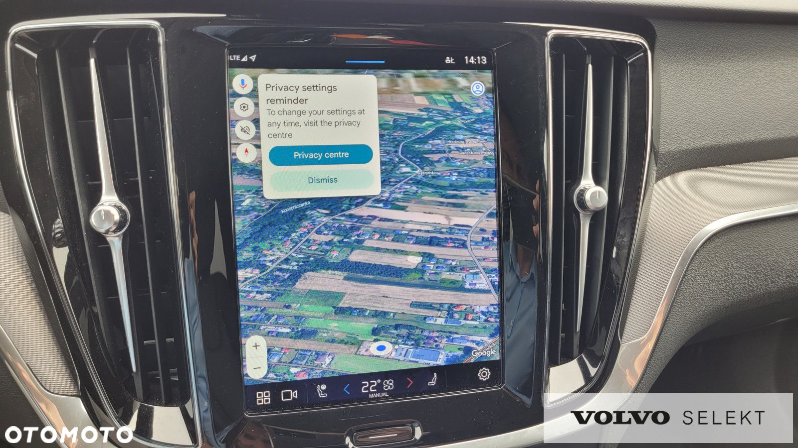 Volvo V60 Cross Country - 22