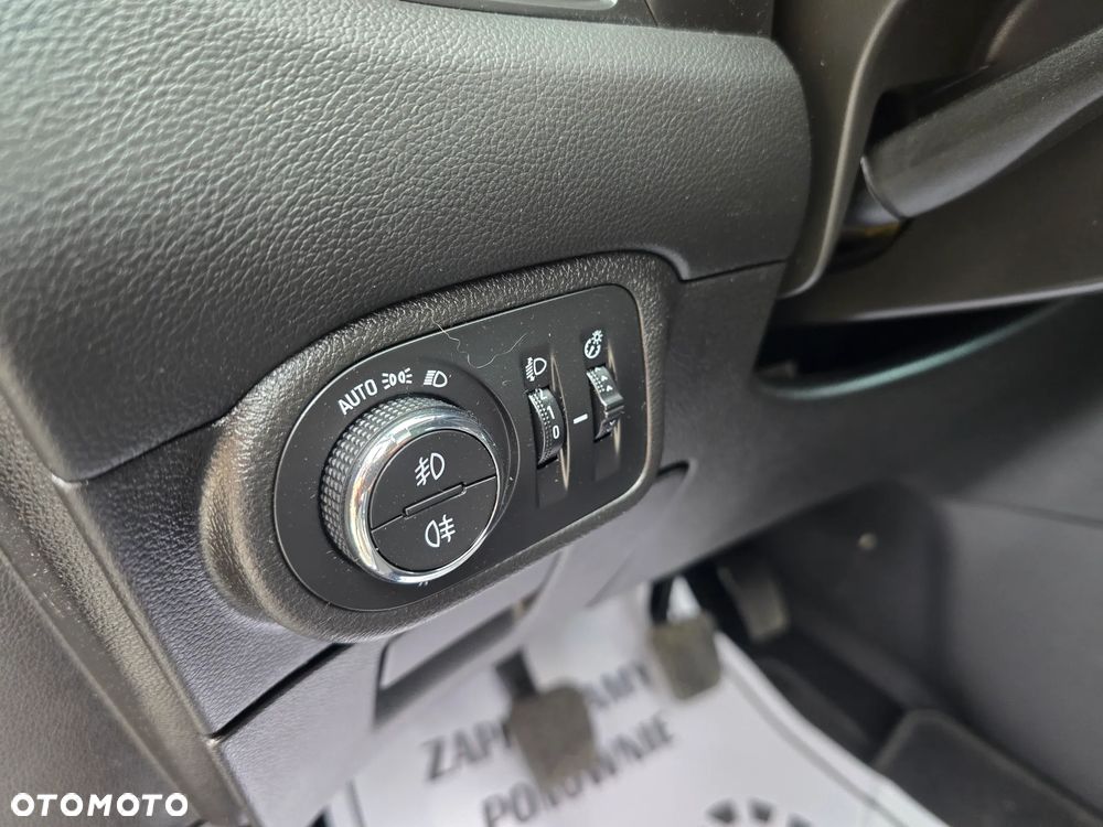 Opel Zafira Tourer 1.4 Turbo Sport - 26