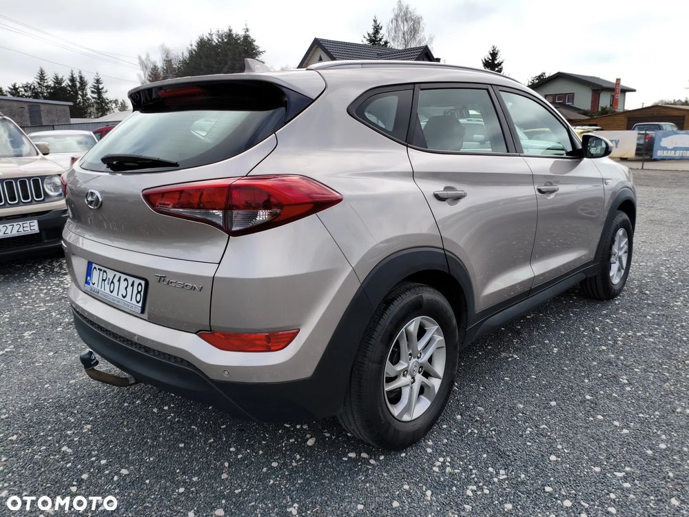 Hyundai Tucson blue 1.6 GDi 2WD Navi - 12