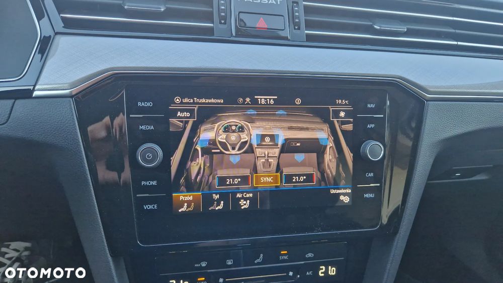 Volkswagen Passat 2.0 TDI SCR Highline DSG - 11
