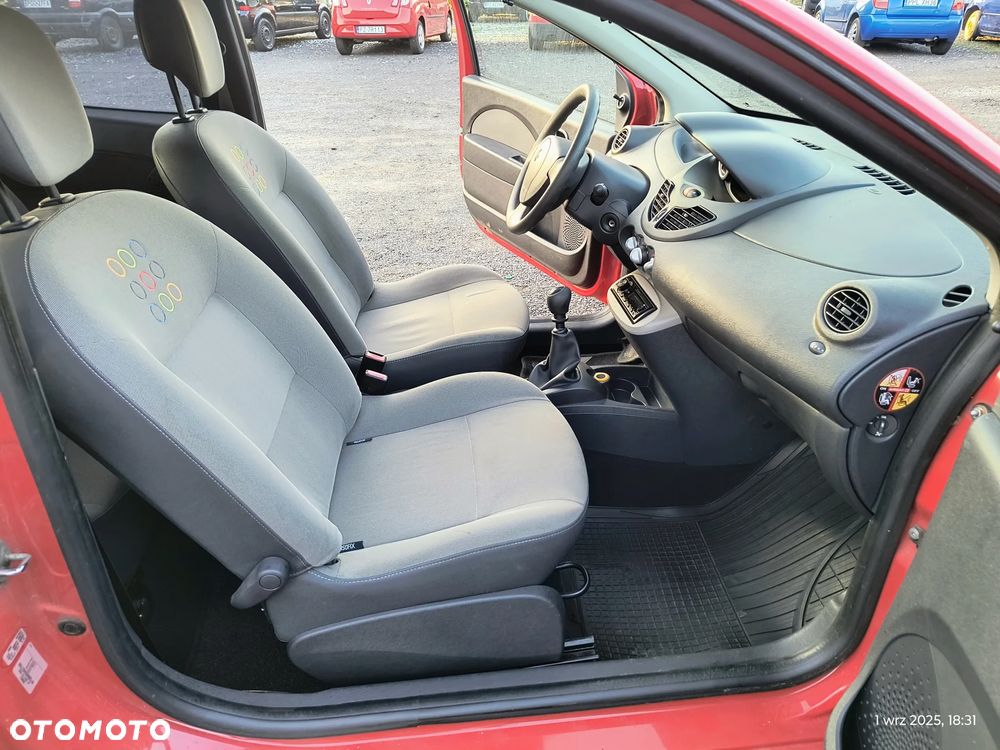 Renault Twingo 1.2 16V Eco Access - 8