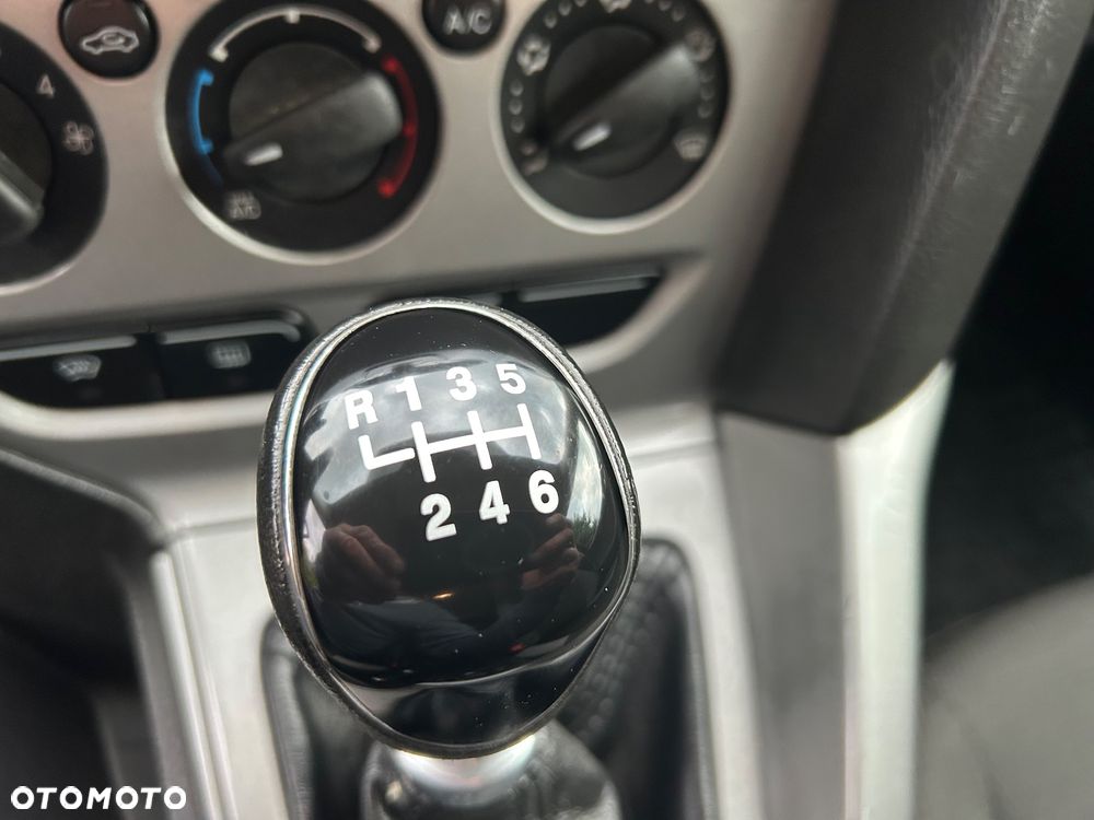 Ford Focus 1.6 TDCi DPF Trend - 19