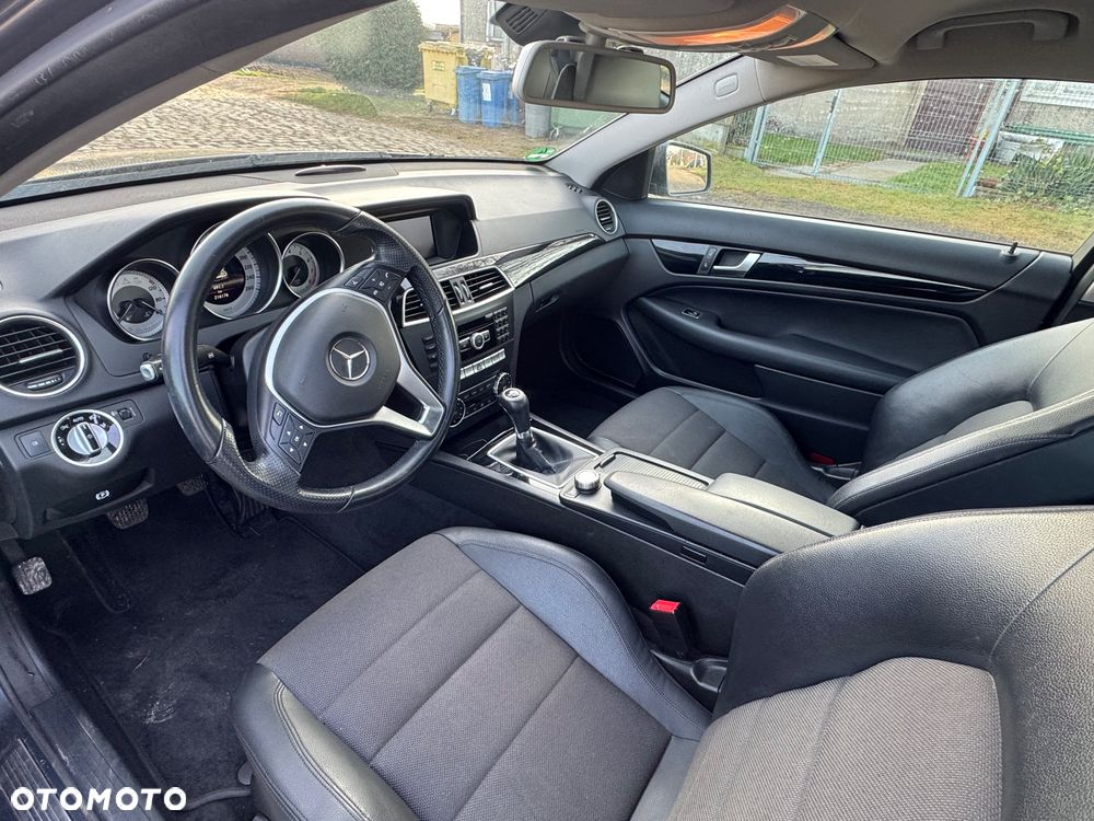 Mercedes-Benz Klasa C 180 (BlueEFFICIENCY) - 18