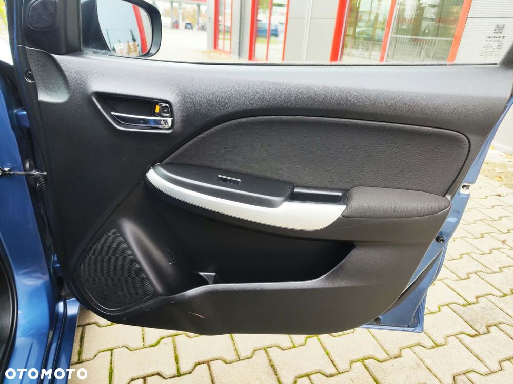 Suzuki Baleno 1.2 Dualjet (SHVS) Hybrid Comfort - 34