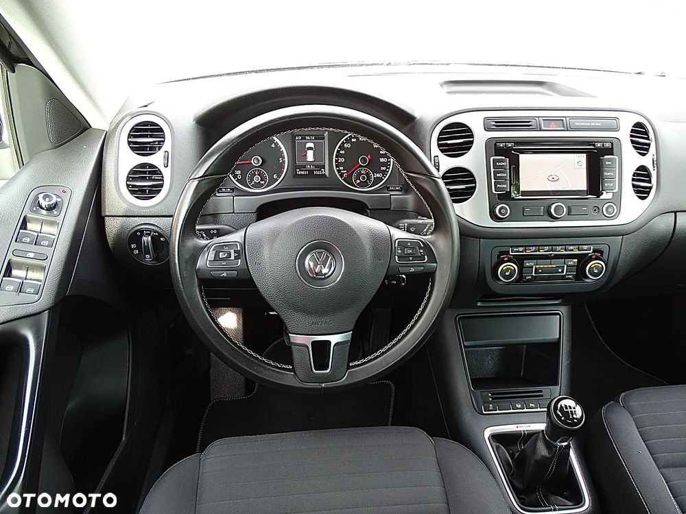 Volkswagen Tiguan 2.0 TDI DPF 4Motion Cup Sport & Style - 27