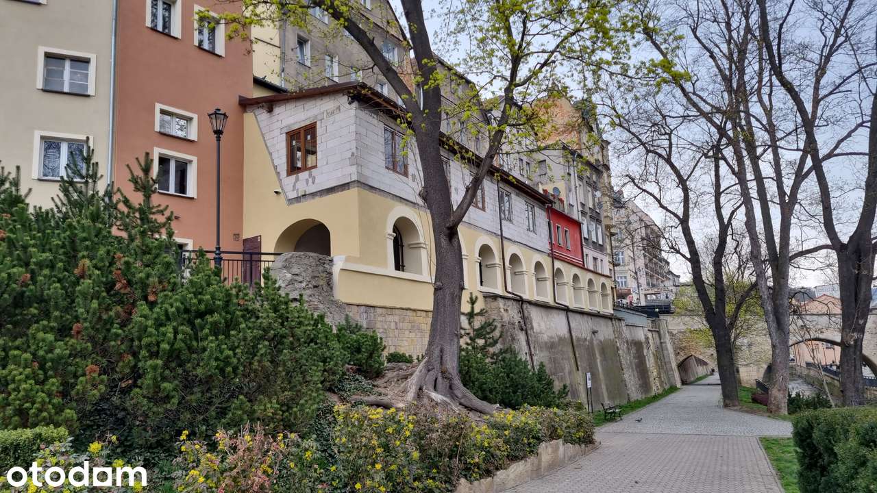 WYJĄTKOWA NIERUCHOMOŚĆ NAD KANAŁEM W KŁODZKU