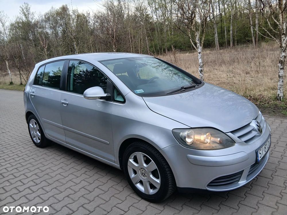 Volkswagen Golf Plus 2.0 TDI DPF Comfortline - 15