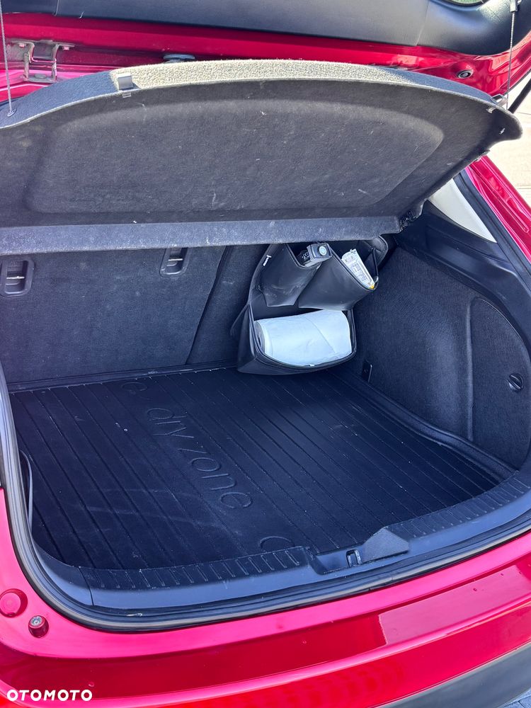 Mazda 3 SKYACTIV-G 120 Automatik Center-Line - 7
