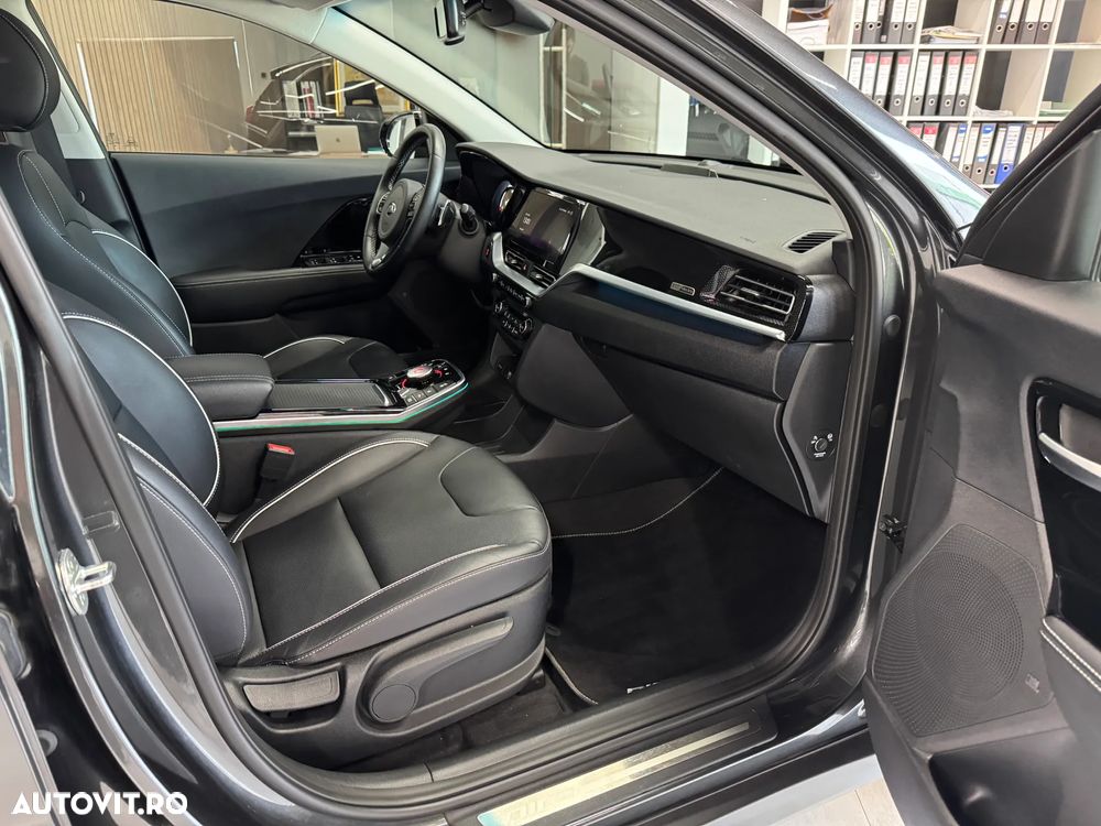 Kia Niro e-Niro 150 kW Future - 13