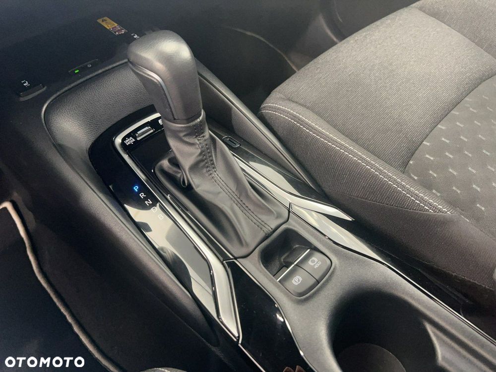 Toyota Corolla - 18