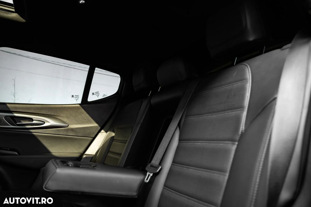 Alfa Romeo Tonale 1.5 FWD AT MHEV Veloce - 15