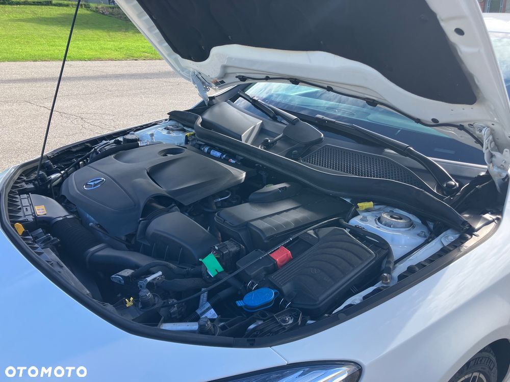 Mercedes-Benz CLA 220 4-Matic - 27