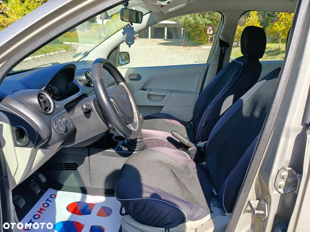 Ford Fiesta 1.25 Celebration - 6