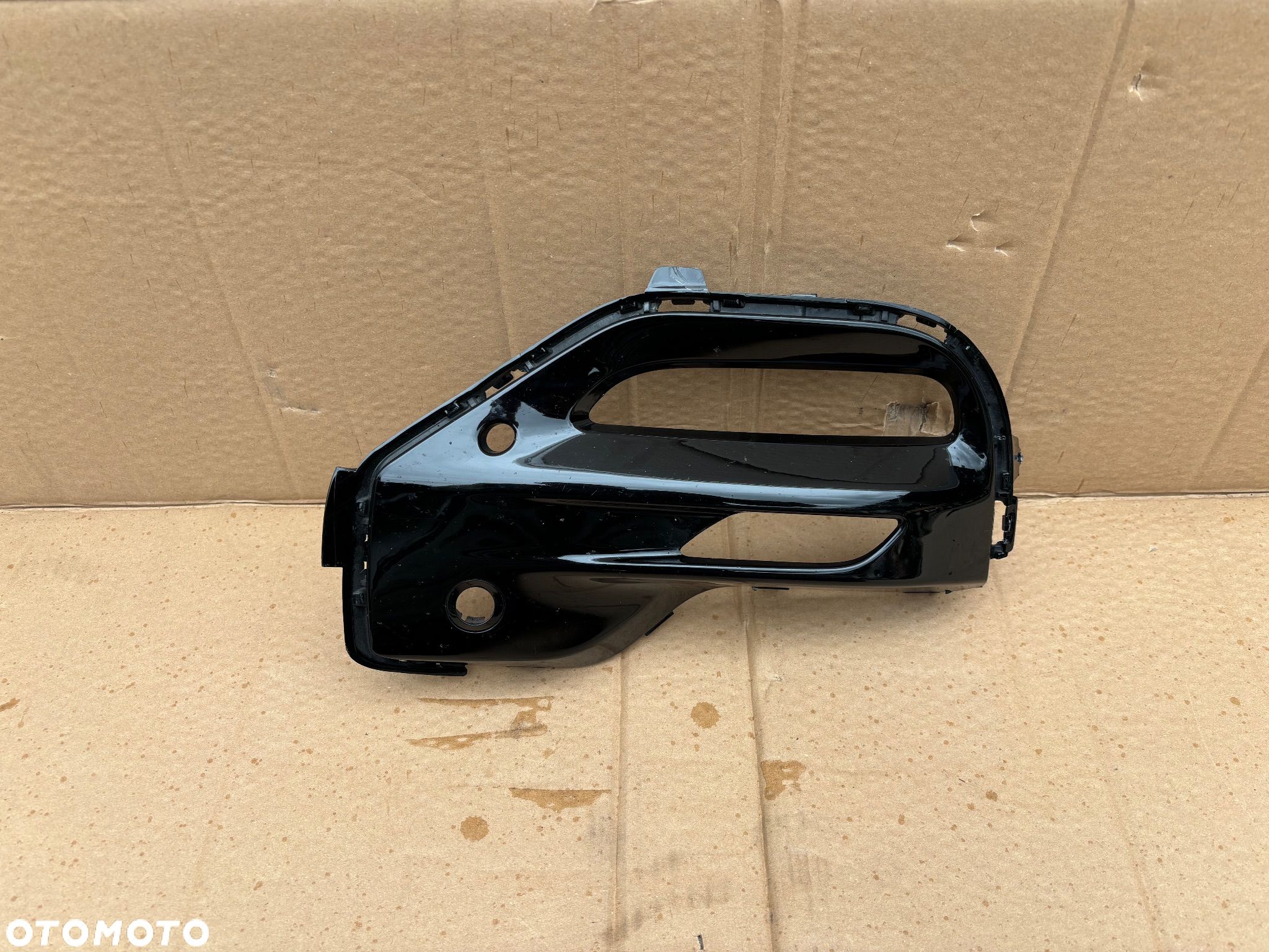 Oryginalna Kratka Zderzaka Przednia Lewa M Pakiet BMW X5 G05 Czarna 8069209 8073439 - 1