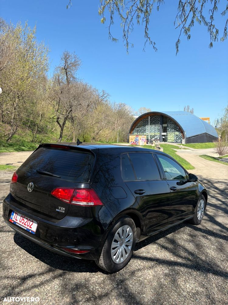 Volkswagen Golf 1.6 TDI DPF Comfortline - 4