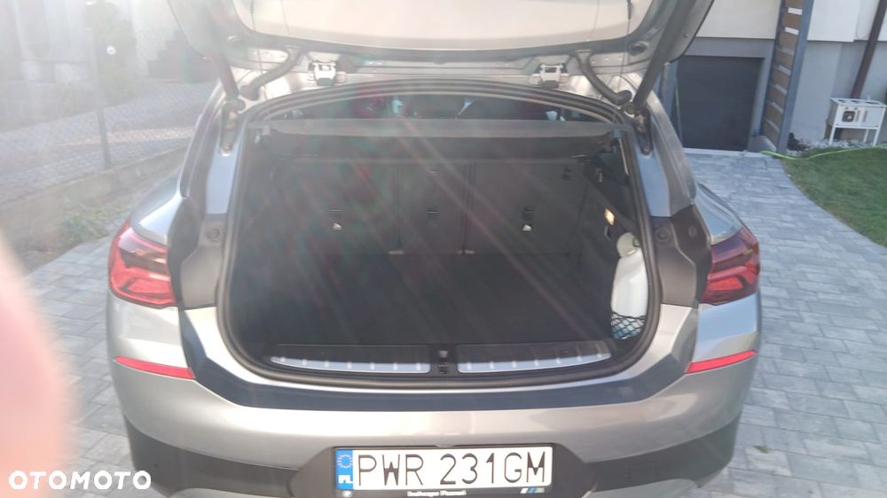 BMW X2 xDrive25e Advantage - 12