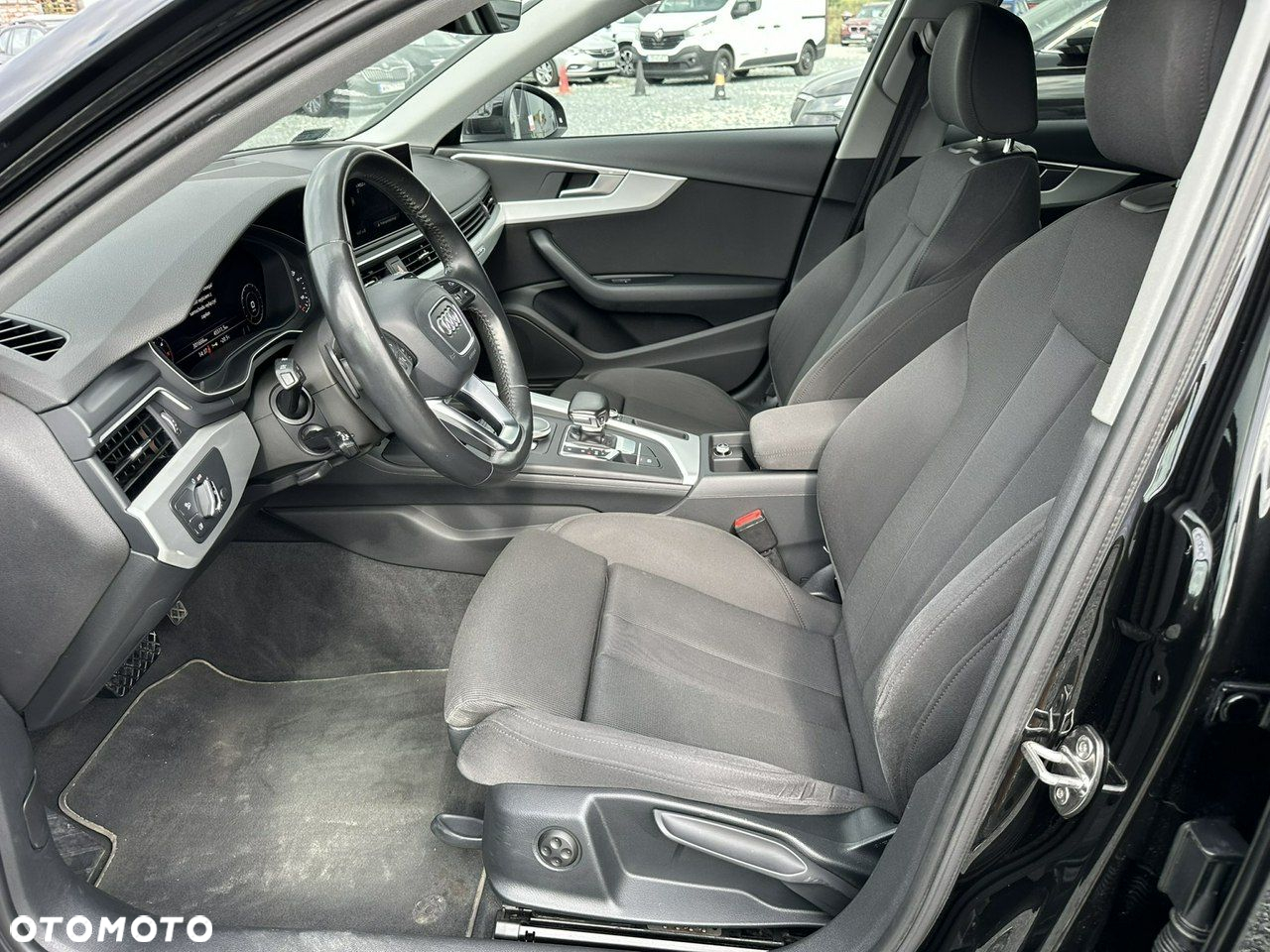 Audi A4 Allroad - 11
