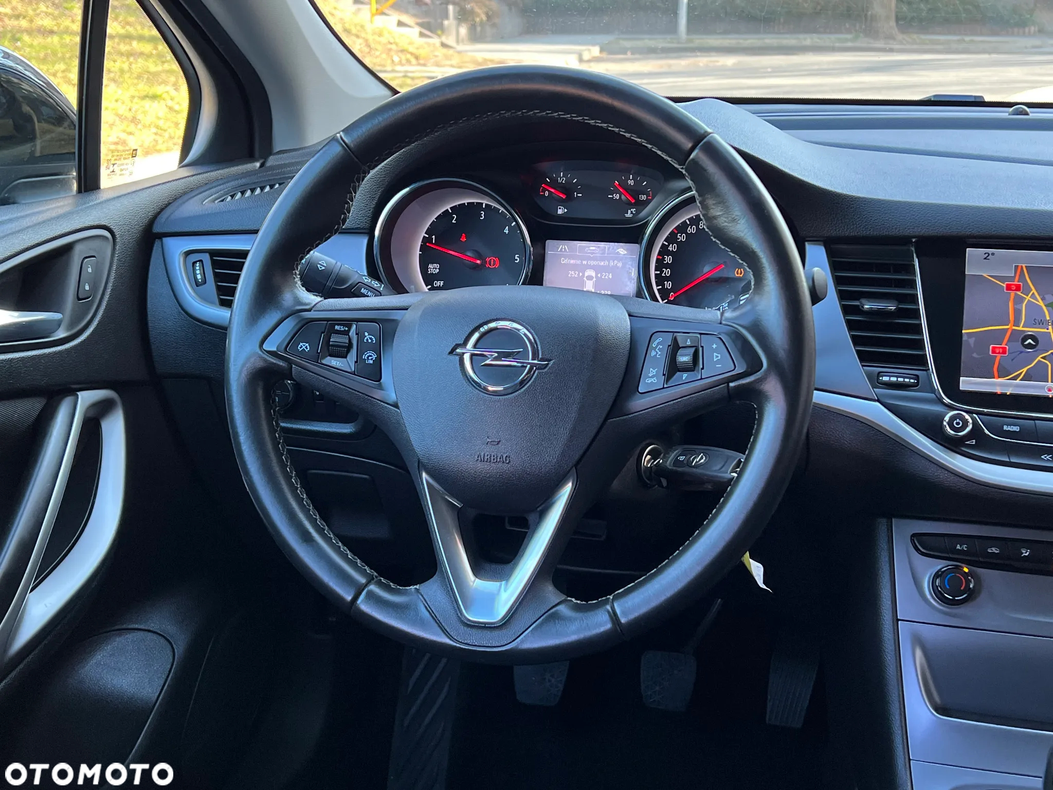 Opel Astra 1.6 CDTI Sports Tourer Active - 11