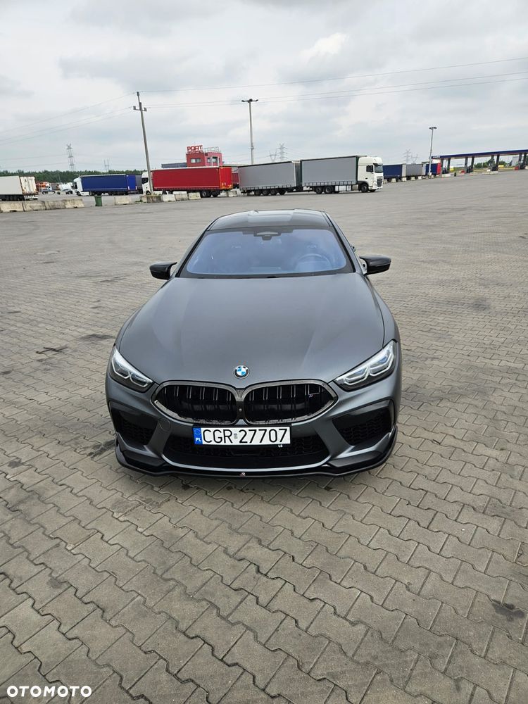 BMW M8 Competition - 3