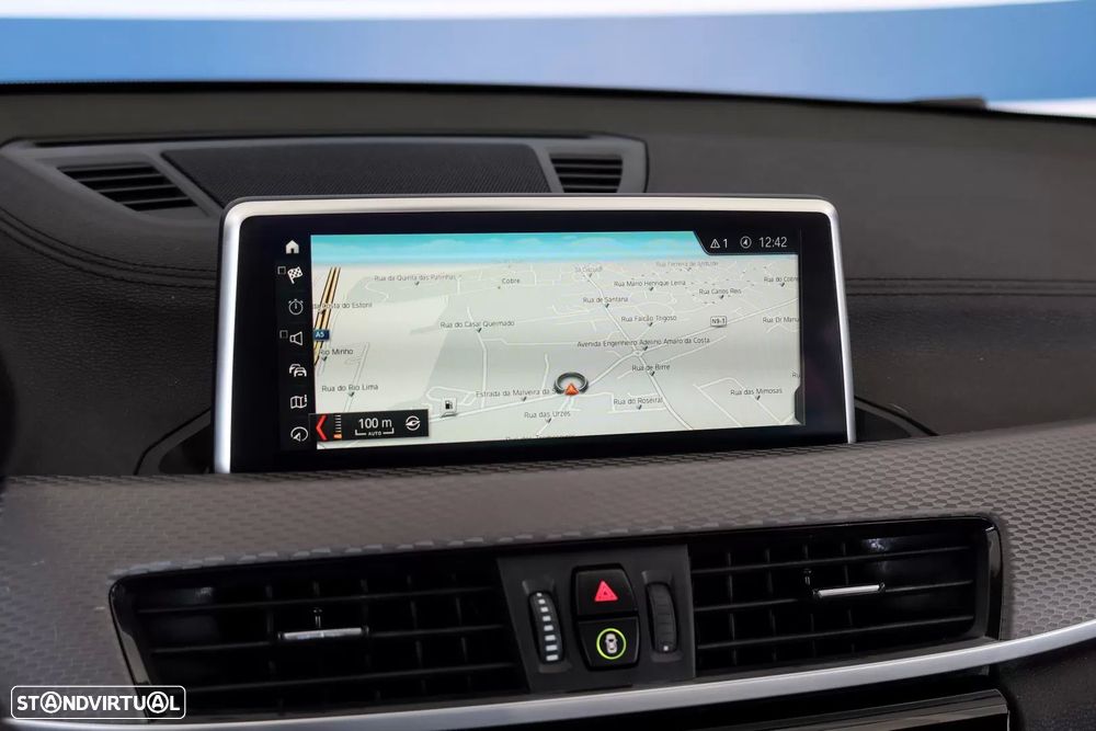 BMW X2 18 i sDrive Auto Pack M — fotografia 13
