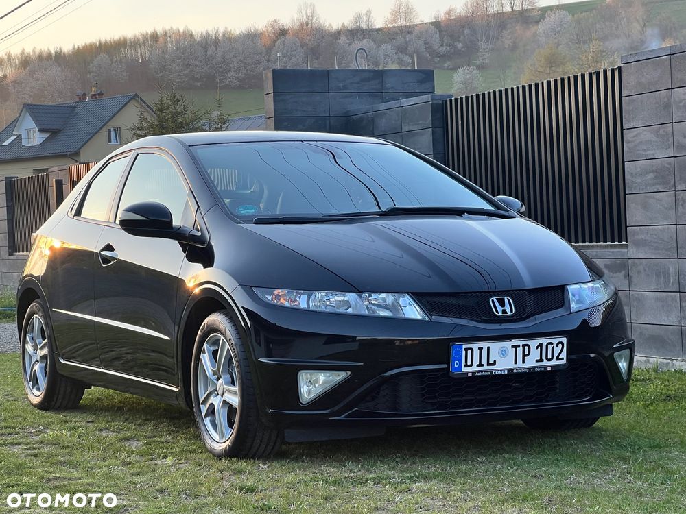 Honda Civic 1.4 i-VTEC Sport Black Edition - 4