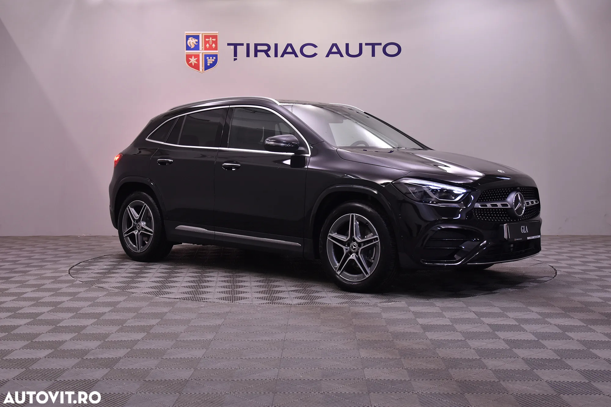 Mercedes-Benz GLA 200 d 4MATIC Aut. - 7