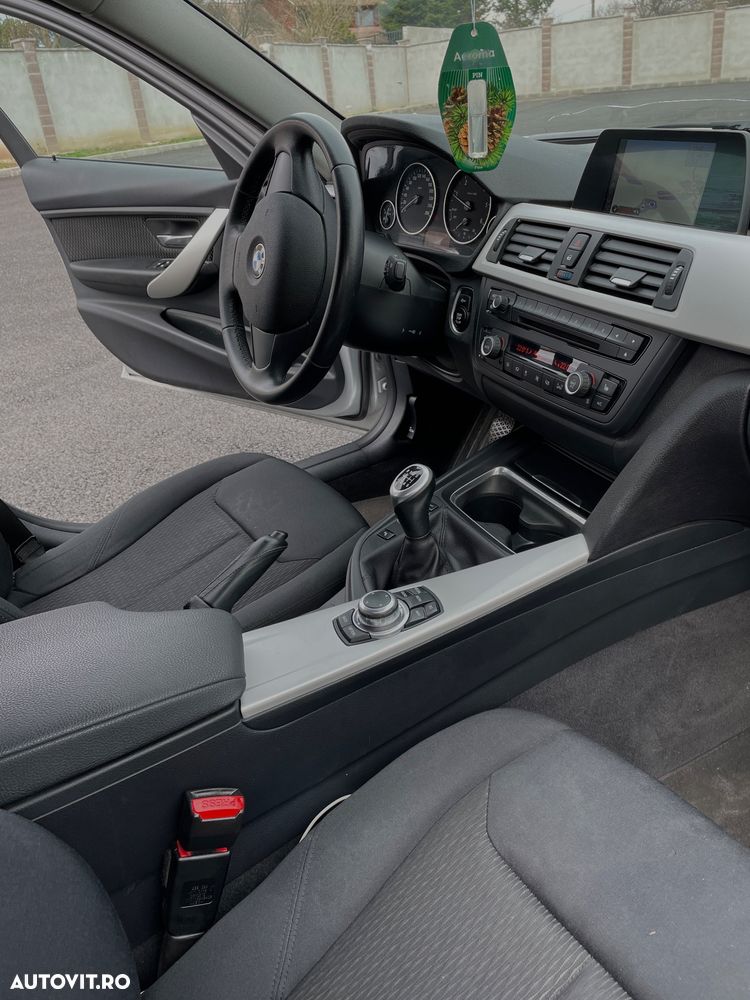 BMW Seria 3 316d - 10