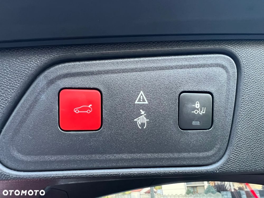 Peugeot 3008 THP 165 EAT6 Stop & Start Allure - 31