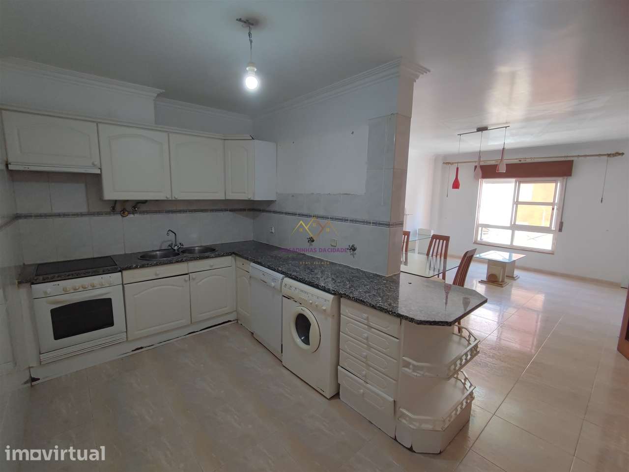 Apartamento T2 2 Frentes Solares, Quartos Amplos em Mem Martins - Grande imagem: 4/28