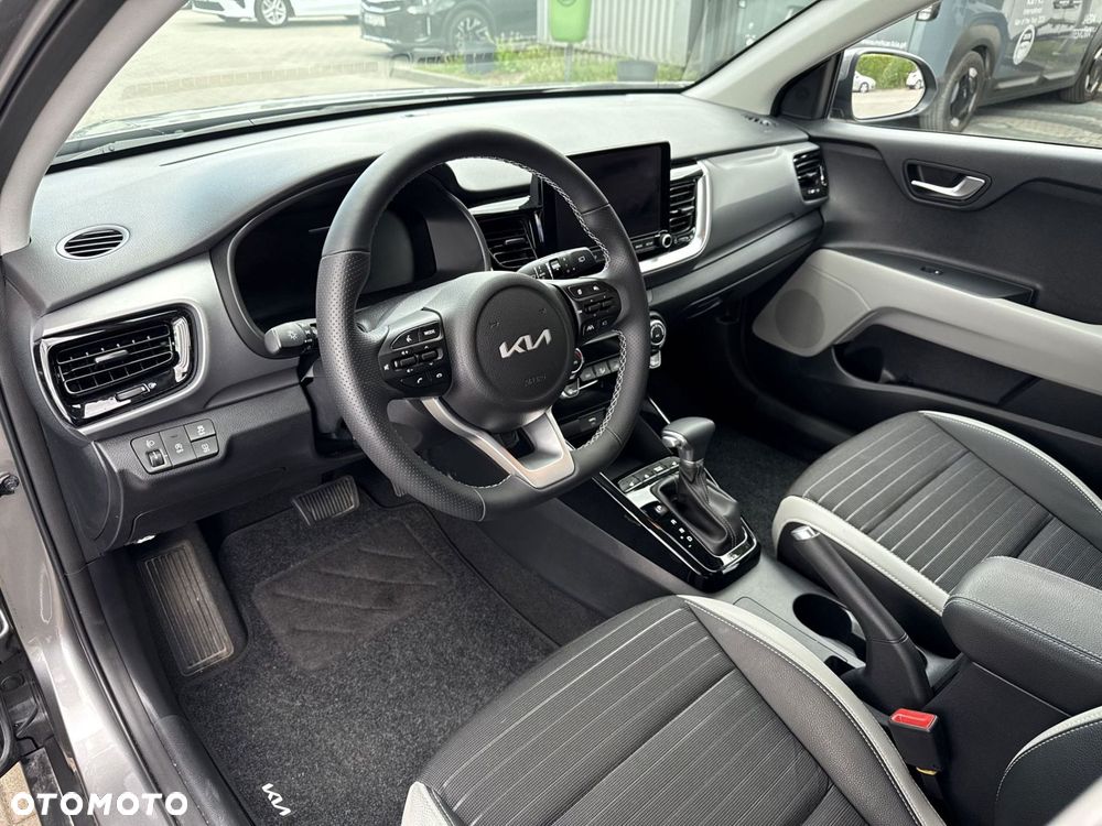 Kia Stonic 1.0 T-GDI Business Line DCT - 9