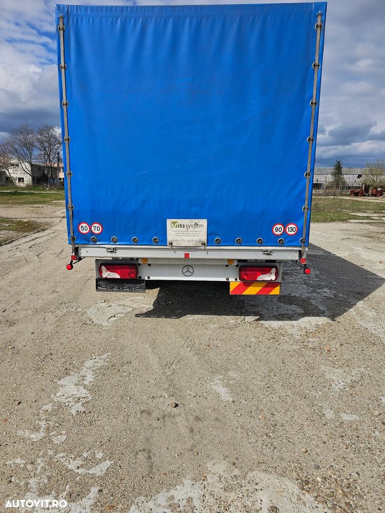 Mercedes-Benz Sprinter - 4