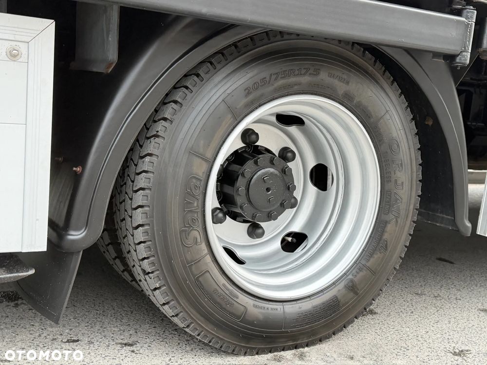 Renault D 7.5 // EKSPOZYCJA // SKLEP MOBILNY // ZABUDOWA WYSTAWOWA // SHOWROOM MOBILNY // - 13