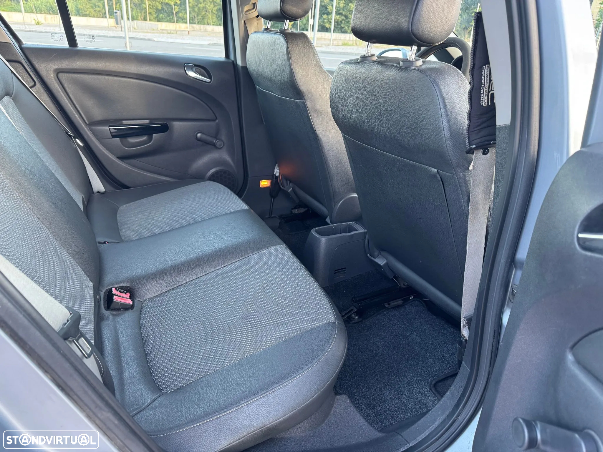 Opel Corsa 1.3 CDTi Cosmo - 13