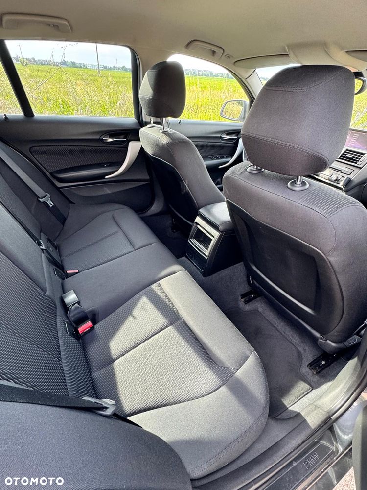BMW Seria 1 118d - 9
