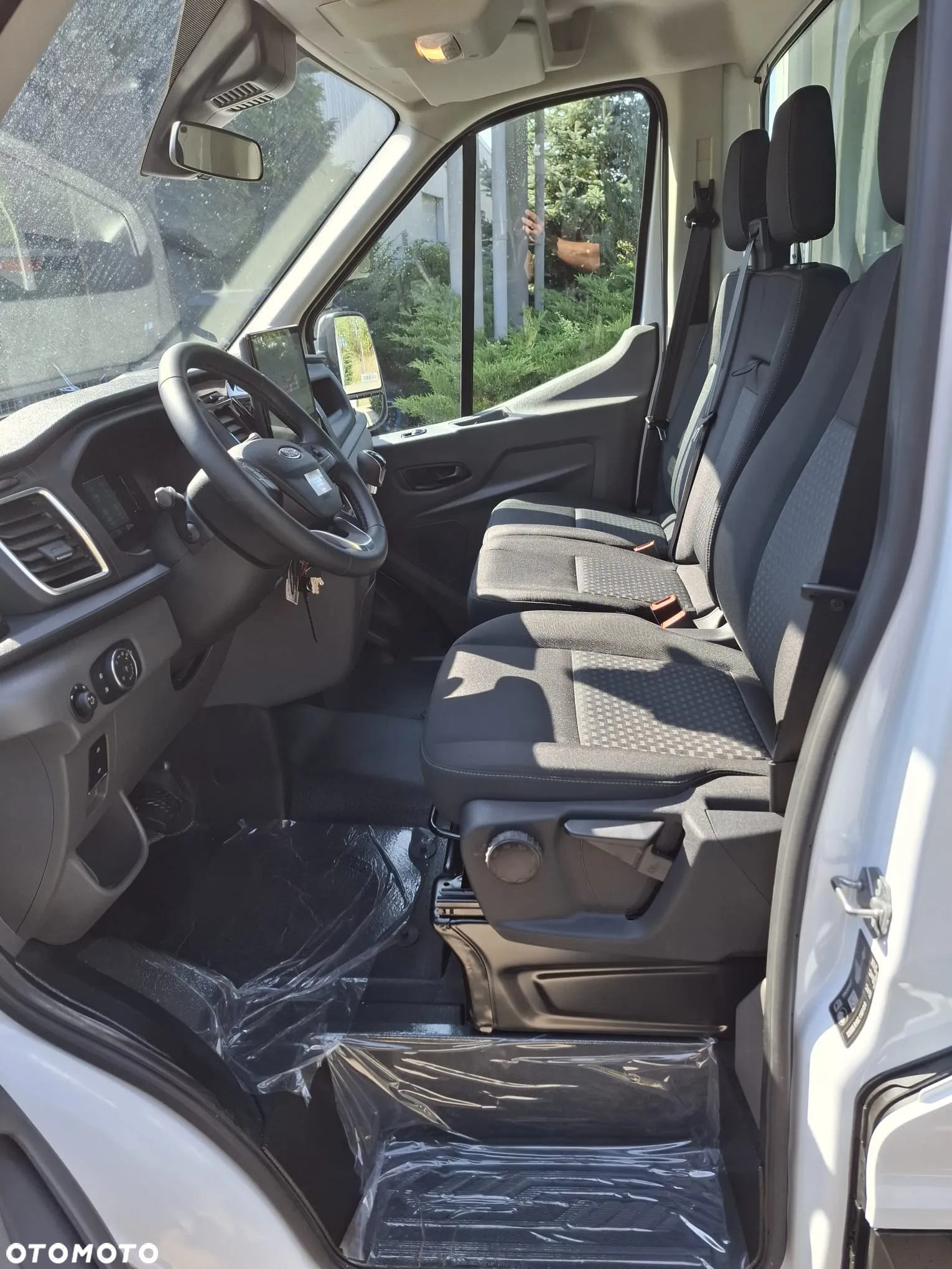 Ford Transit - 13
