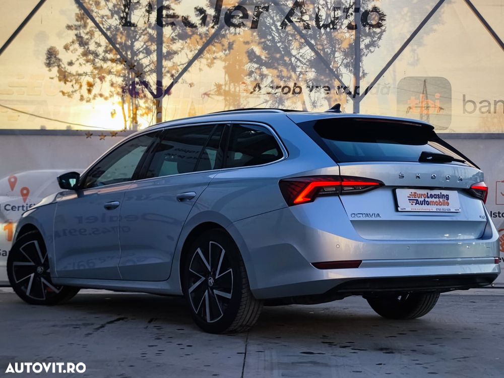 Skoda Octavia 2.0 TDI DSG 4X4 Style - 10