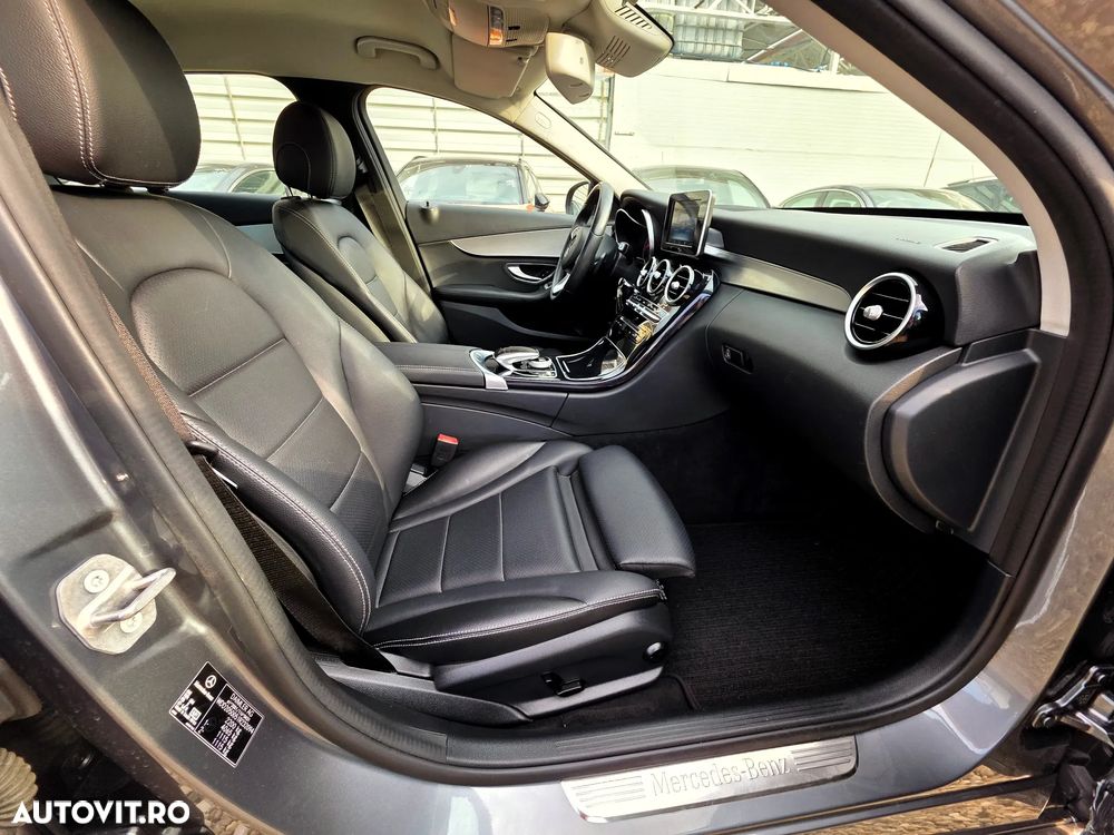 Mercedes-Benz C 220 d 4Matic 7G-TRONIC Exclusive - 13