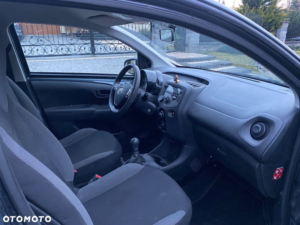 Toyota Aygo x-style - 7