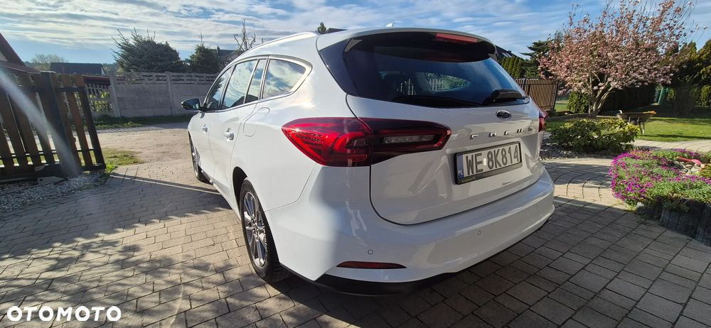 Ford Focus 1.0 EcoBoost Titanium - 23