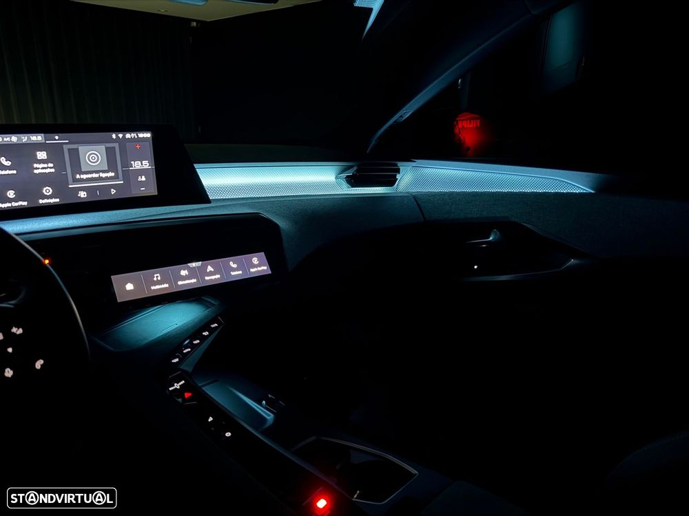 Peugeot 3008 1.2 Hybrid GT e-DCS6 - 43