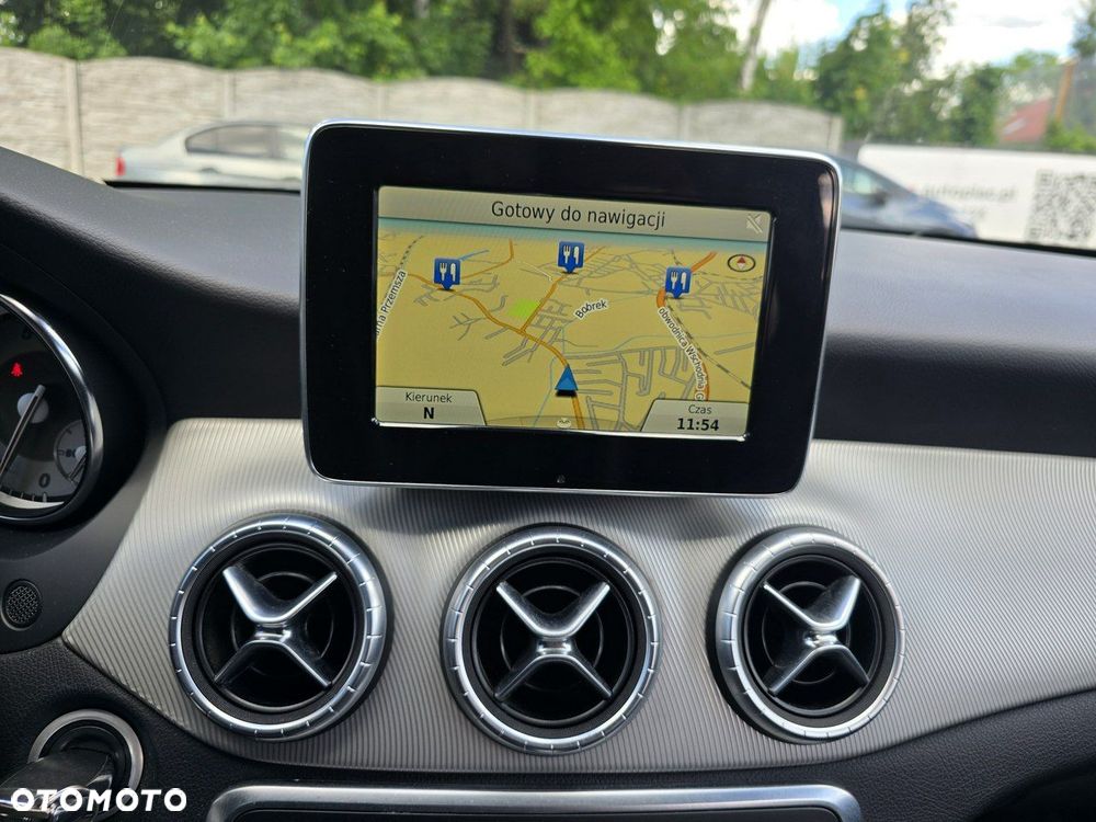 Mercedes-Benz CLA - 20