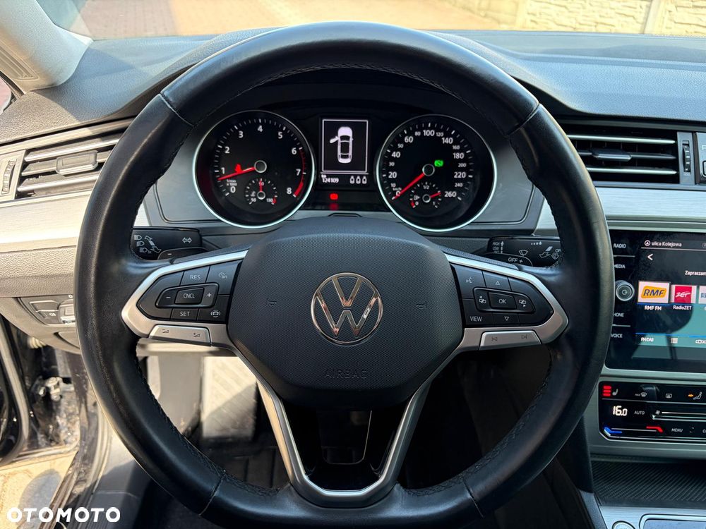 Volkswagen Passat 1.5 TSI EVO Elegance DSG - 19