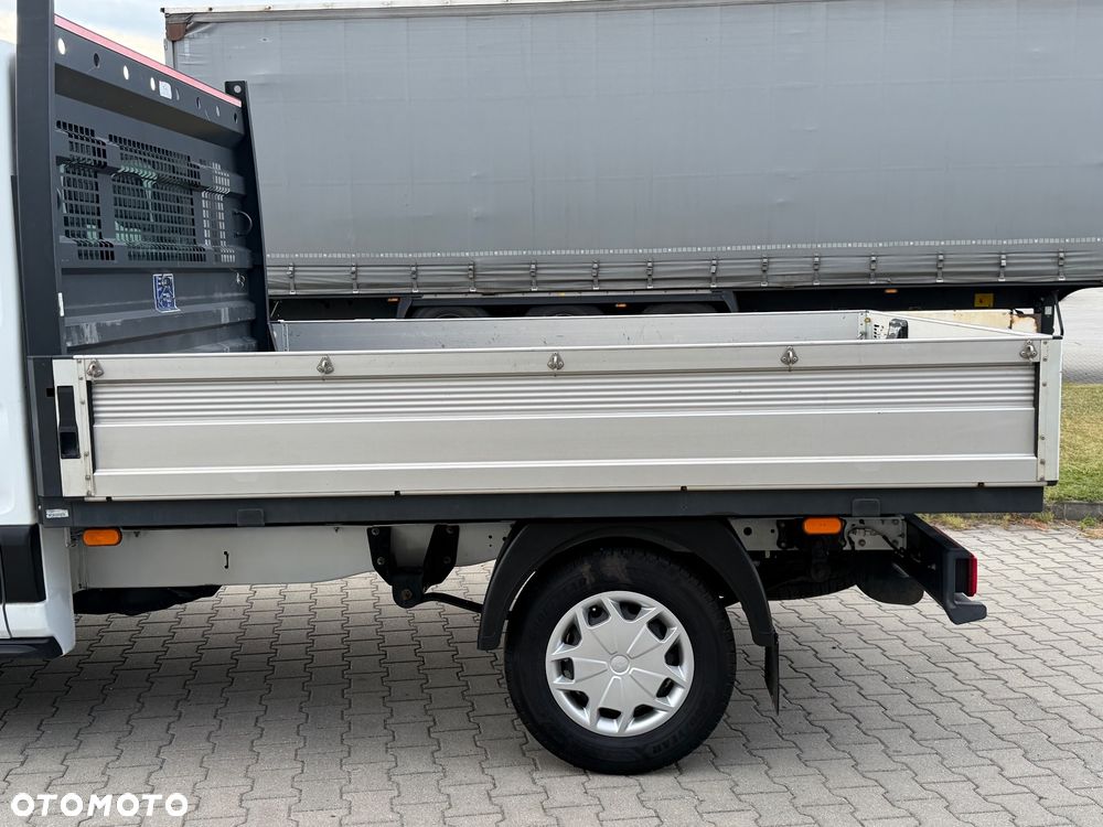 Ford Transit - 14