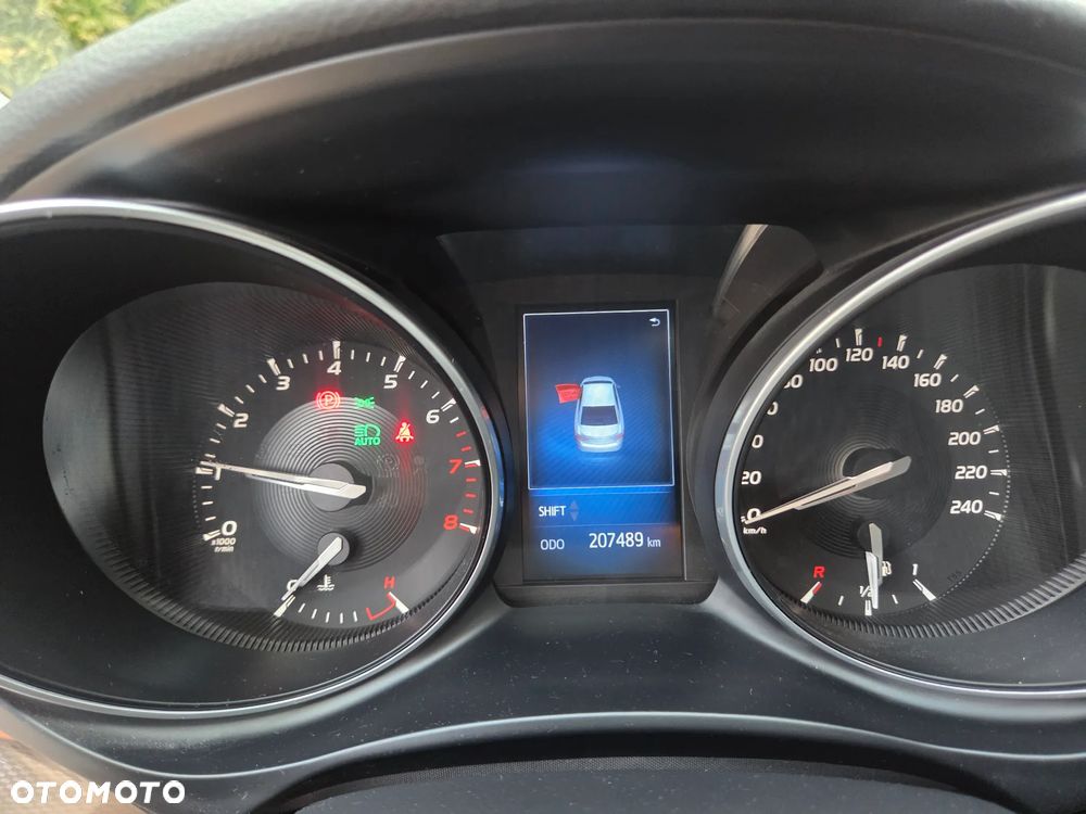 Toyota Avensis 1.8 Selection - 7