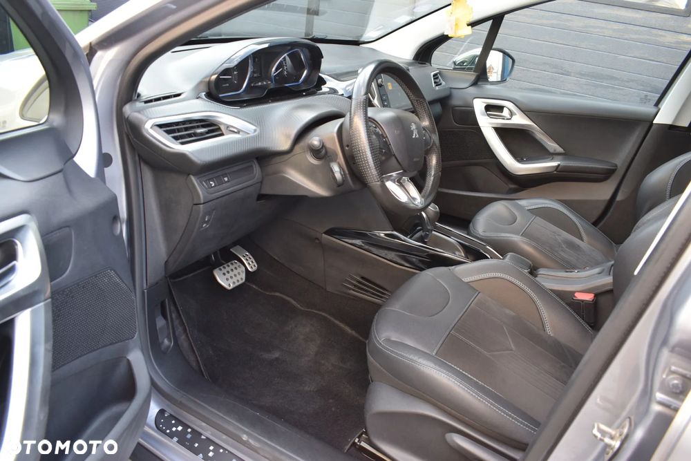 Peugeot 2008 1.2 Pure Tech GPF Crossway S&S EAT6 - 5